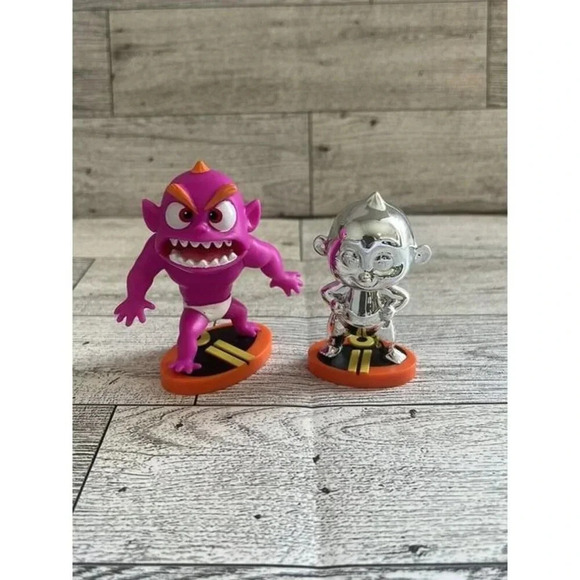 Lot Of 2 Disney Pixar Incredibles 2 Figures Jack Jack in 2 Forms - Picture 1 of 3